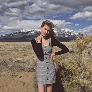 Meet your Posher, Ali